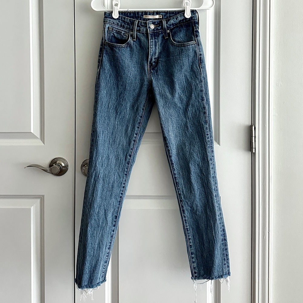 Levi’s 721 High Rise Skinny Jeans